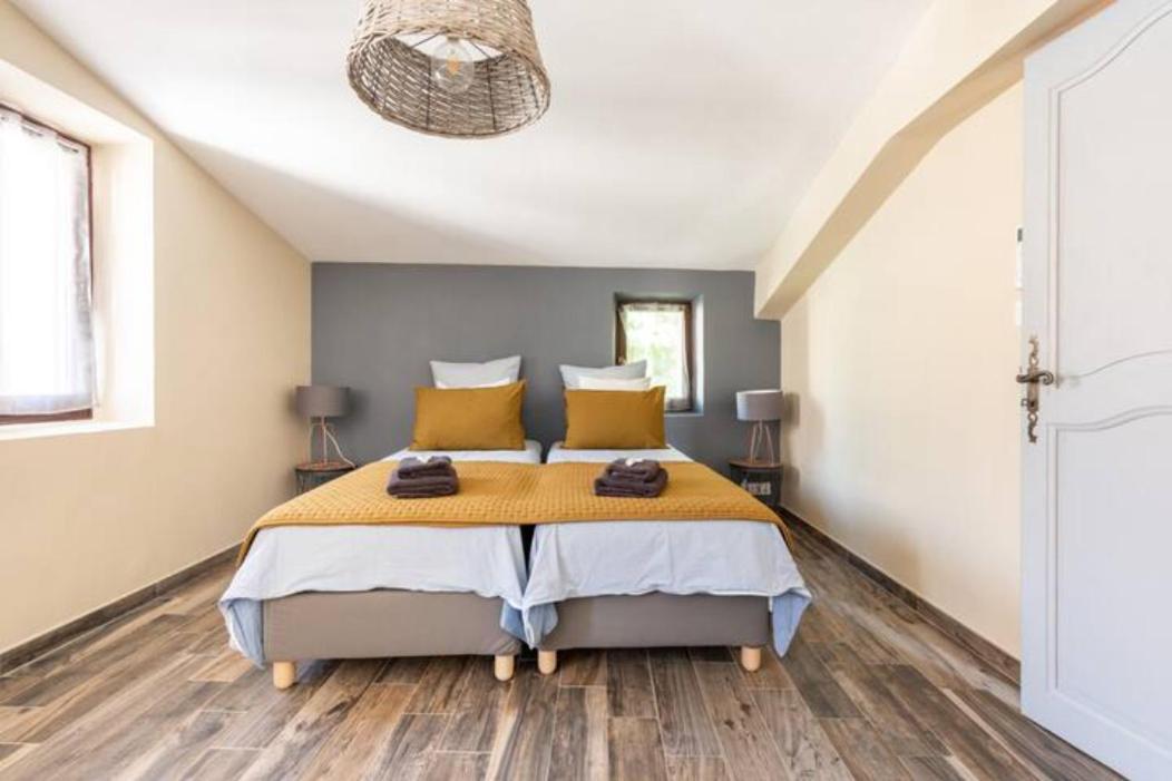 Appartamento Le Marronnier 2 LʼIsle-sur-la-Sorgue Esterno foto